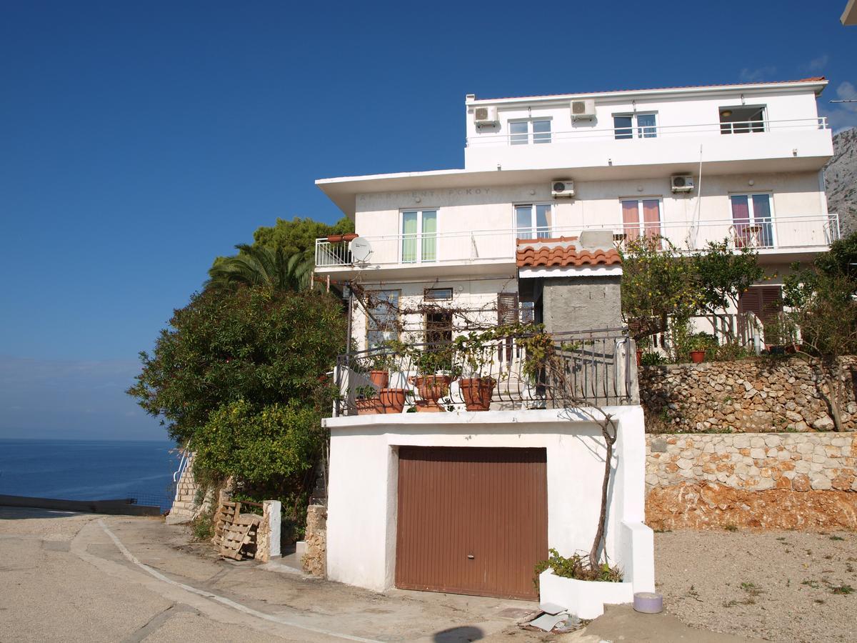 Apartments Nadia Igrane Exterior photo